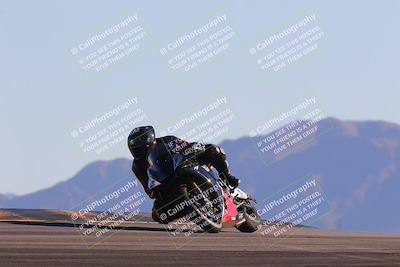 media/Nov-06-2023-Moto Forza (Mon) [[ce023d0744]]/3-Intermediate Group/Session 5 (Turn 9)/